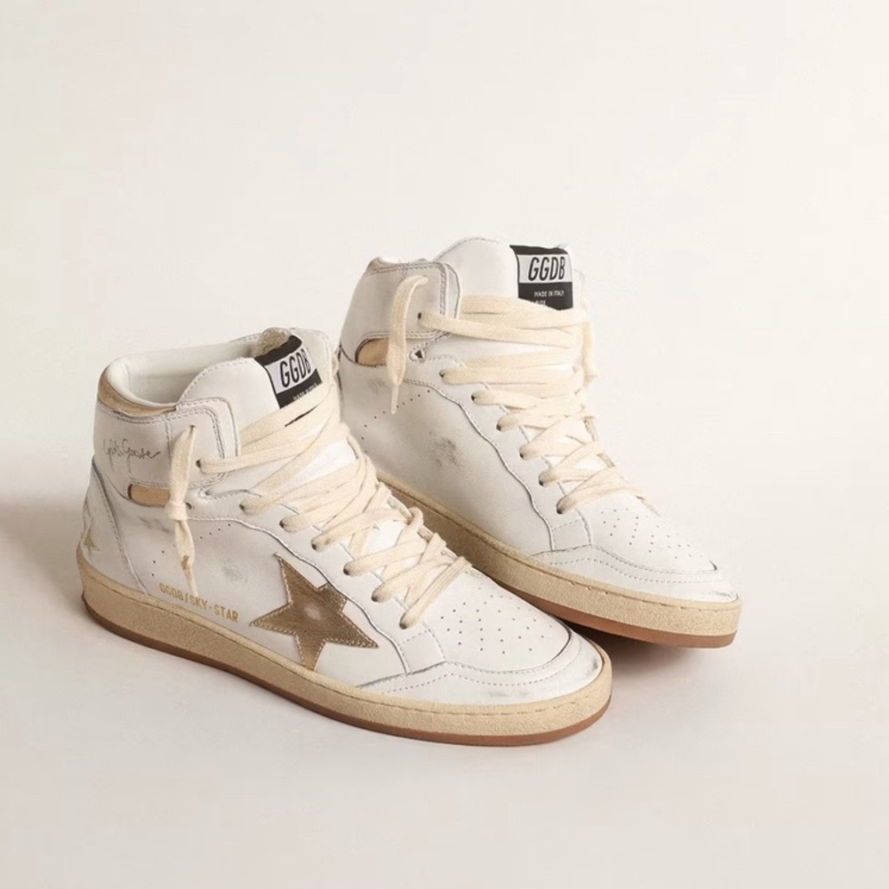 Golden Goose Sky Star Sneaker size High-Top White Dark Gold NIB